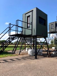Ambush blind with 5ft elevation kit